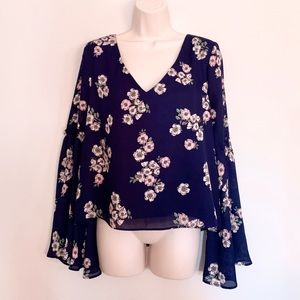 Cupcakes and Cashmere navy floral print bell sleeve blouse